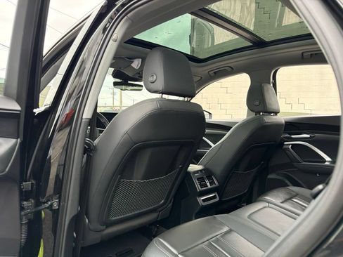 Used 2025 Audi Q5 Premium w/ Convenience Package AWD/4WD image 26