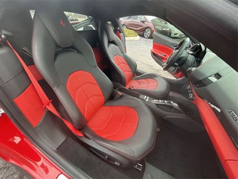 Used 2018 Ferrari 488 GTB image 21