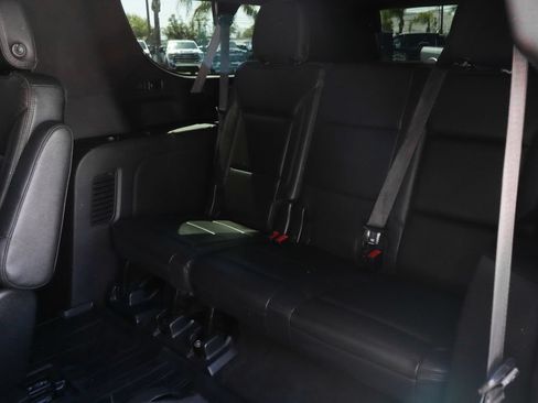 Used 2021 Chevrolet Suburban High Country AWD/4WD image 53
