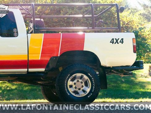 Used 1989 Toyota Pickup Deluxe image 75