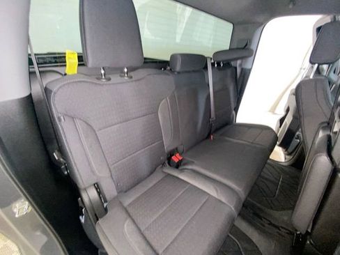 Used 2023 Chevrolet Silverado 1500 LT AWD/4WD image 11