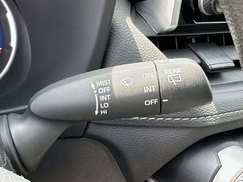 Used 2025 Toyota RAV4 LE image 31