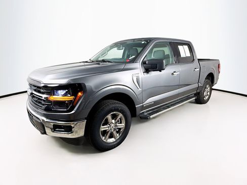 Used 2024 Ford F150 XLT w/ Mobile Office Package image 4