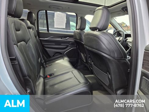 Used 2024 Jeep Grand Cherokee Limited 4xe image 15