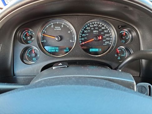 Used 2011 GMC Sierra 2500 Denali AWD/4WD image 10
