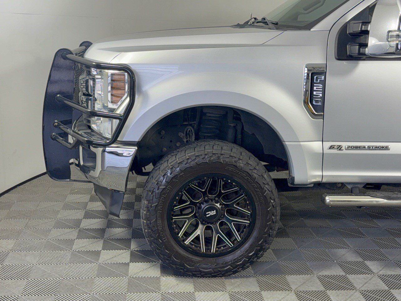 Used 2019 Ford F250 XLT w/ XLT Value Package AWD/4WD image 13