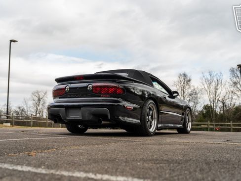 Used 2002 Pontiac Firebird Trans Am RWD image 19