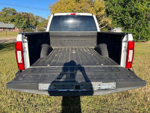 Used 2020 Ford F250 Platinum w/ FX4 Off-Road Package image 46