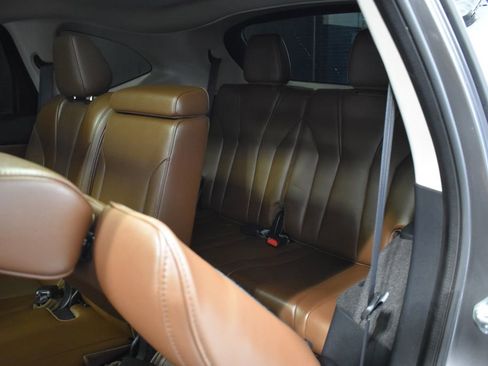 Used 2024 Acura MDX SH-AWD w/ Technology Package image 33