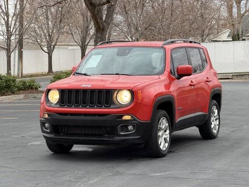 Used 2018 Jeep Renegade Latitude image 9