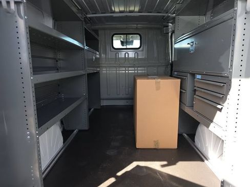 Used 2025 RAM ProMaster 2500 w/ Safety Group FWD image 4