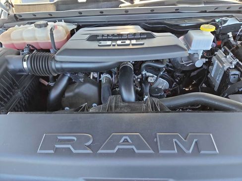 Used 2023 RAM 1500 Big Horn AWD/4WD image 17