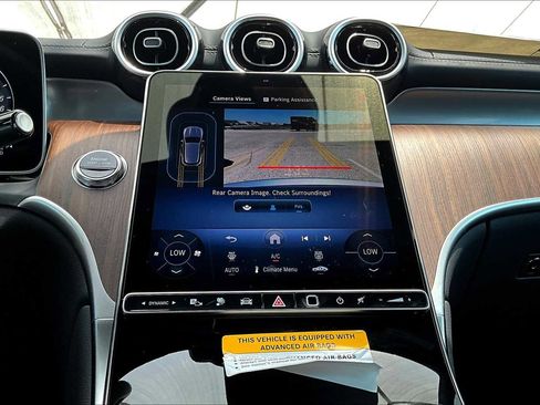 New 2025 Mercedes-Benz GLC 350e 4MATIC image 12