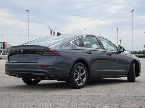 Used 2024 Honda Accord EX image 16