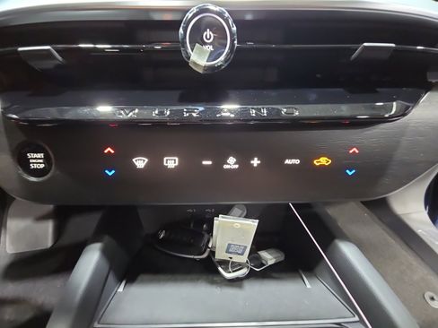 New 2025 Nissan Murano SL image 12