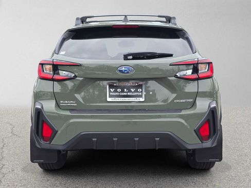 Used 2025 Subaru Crosstrek 2.5i Limited w/ Crosstrek Mirror Package AWD/4WD image 4