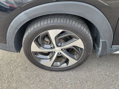 Used 2018 Hyundai Tucson Sport image 38