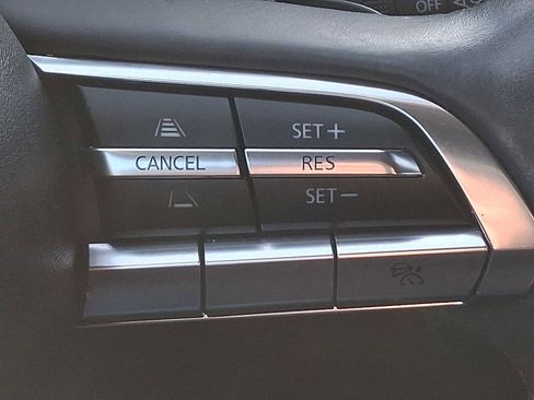 Used 2021 MAZDA CX-30 AWD 2.5 S w/ Premium Package image 24