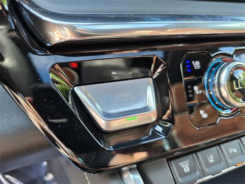 New 2025 GMC Sierra 2500 Denali Ultimate image 28