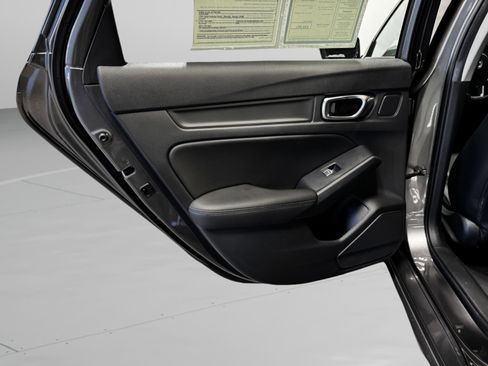 Certified 2025 Acura Integra image 35