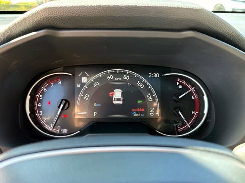 Used 2024 Toyota RAV4 XLE Premium image 27