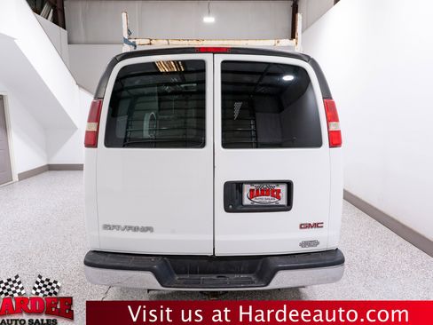 Used 2017 GMC Savana 2500 image 4