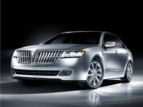 Used 2010 Lincoln MKZ FWD image 1