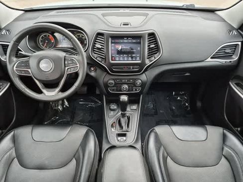 Used 2022 Jeep Cherokee Latitude Lux w/ Sun & Sound Group AWD/4WD image 15