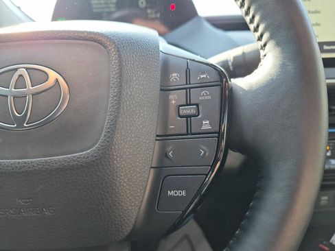 Used 2024 Toyota Prius XLE image 16