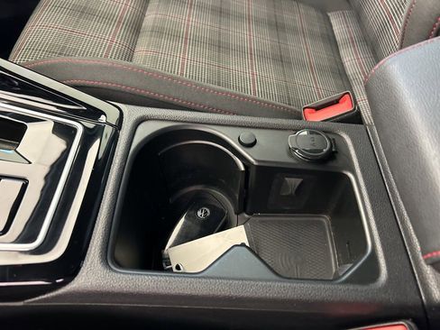Used 2023 Volkswagen GTI S image 43