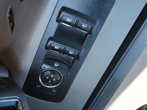 Used 2018 Ford F150 XLT w/ Equipment Group 302A Luxury AWD/4WD image 24
