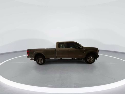 Used 2022 Ford F250 Lariat AWD/4WD image 5