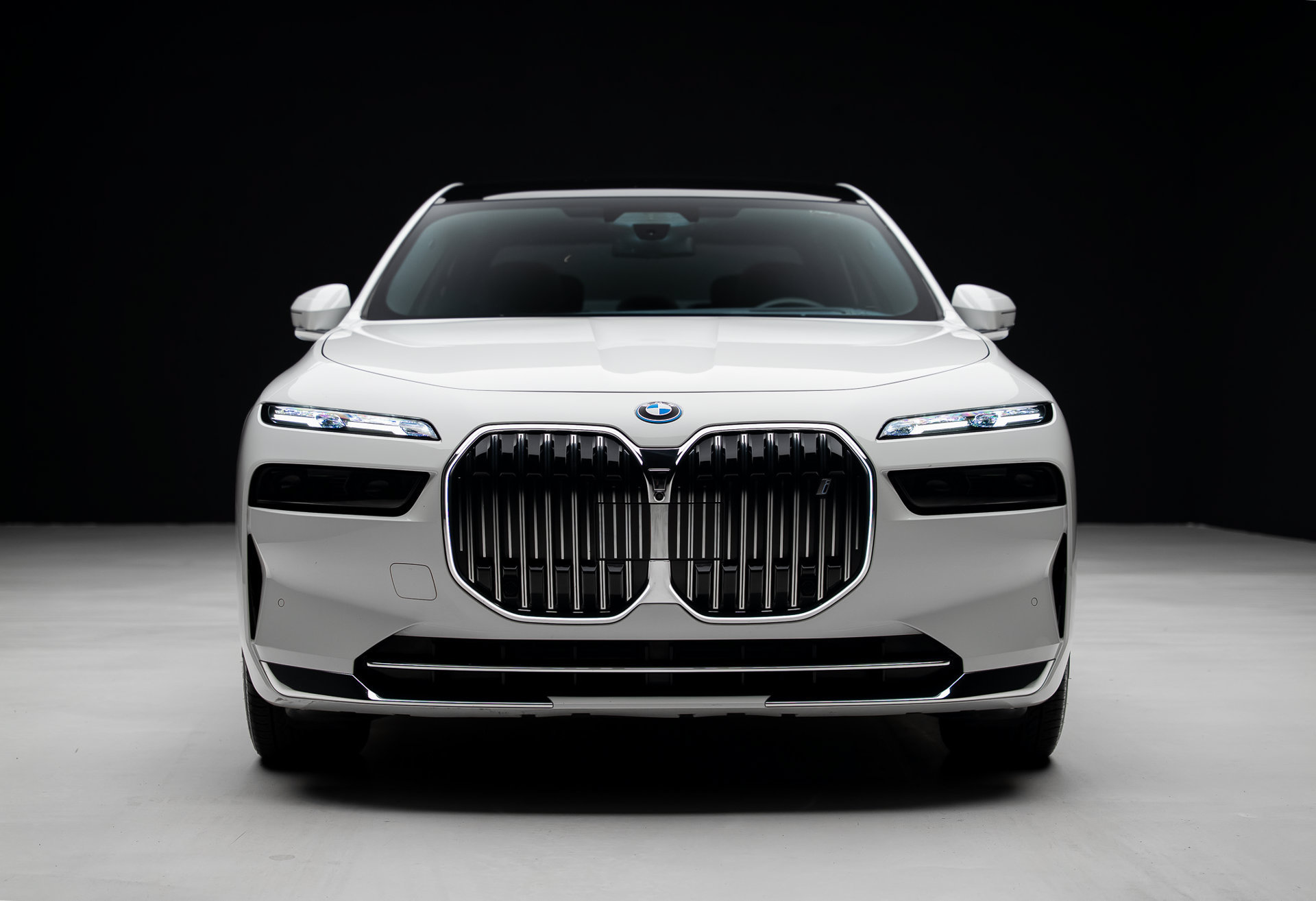 Used 2024 BMW i7 eDrive50 w/ Executive Package RWD image 8