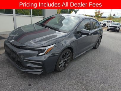 Used 2025 Toyota Corolla SE w/ Convenience Package