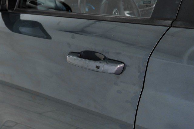 Used 2024 Hyundai Venue SEL FWD image 36