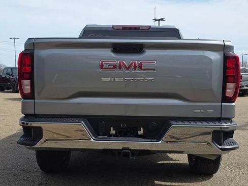 New 2026 GMC Sierra 1500 SLE AWD/4WD image 15