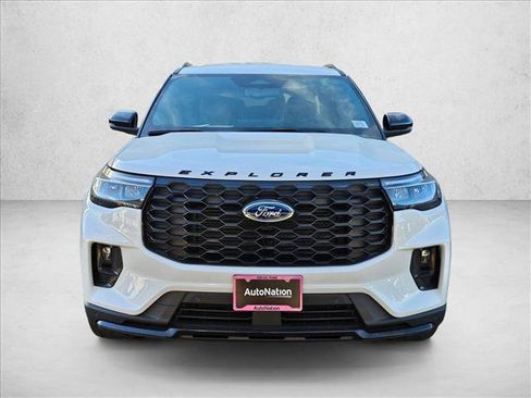 New 2026 Ford Explorer ST-Line w/ ST-Line Street Pack RWD image 6