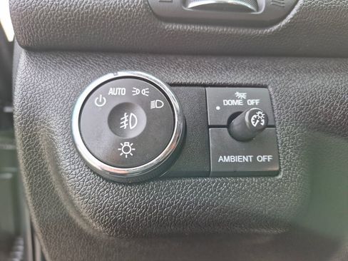 Used 2017 Chevrolet Traverse LT FWD image 14