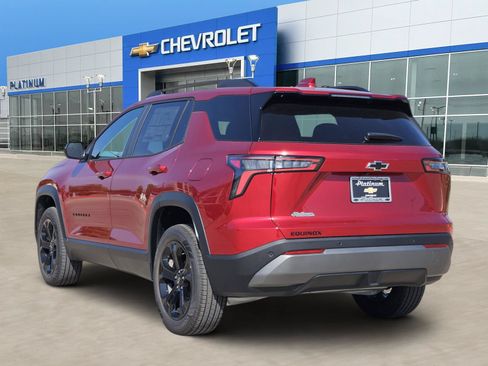 New 2027 Chevrolet Equinox LT w/ Convenience Package II FWD image 4