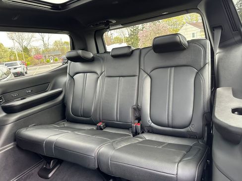 New 2026 Jeep Grand Wagoneer Limited AWD/4WD image 16