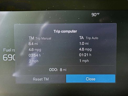 New 2026 Volvo XC90 B6 Plus w/ Protection Package AWD/4WD image 12