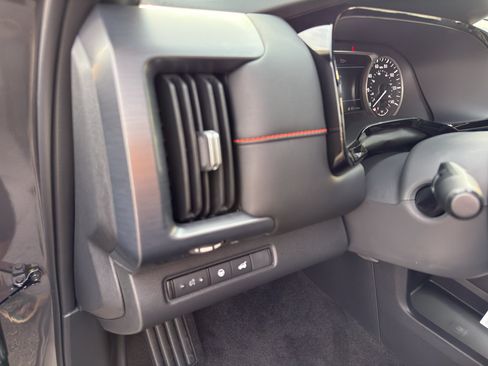 New 2026 Nissan Pathfinder Rock Creek w/ Rock Creek Premium Package AWD/4WD image 14