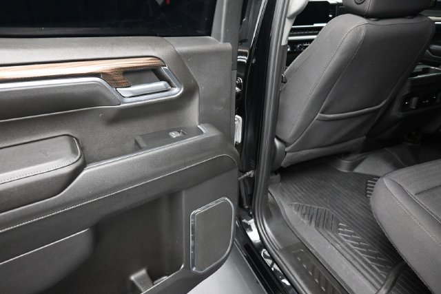 Used 2023 Chevrolet Silverado 1500 RST AWD/4WD image 20