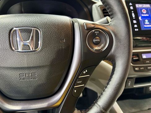 Used 2018 Honda Ridgeline RTL-T image 15