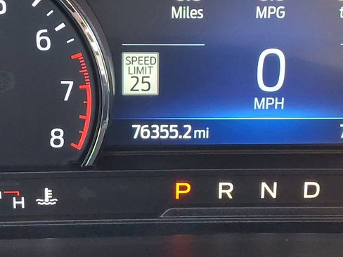 Used 2022 Ford Explorer Limited w/ Equipment Group 301A image 20