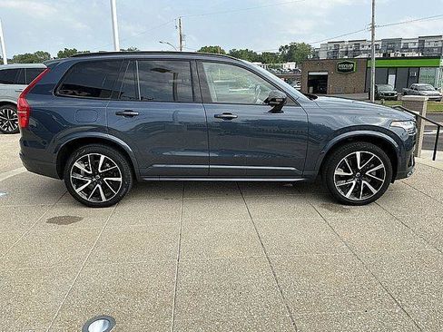 Used 2023 Volvo XC90 T8 Plus w/ Protection Package Premier AWD/4WD image 7