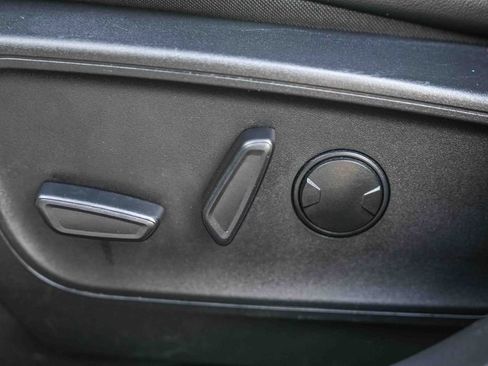 Used 2023 Ford Escape ST-Line image 24