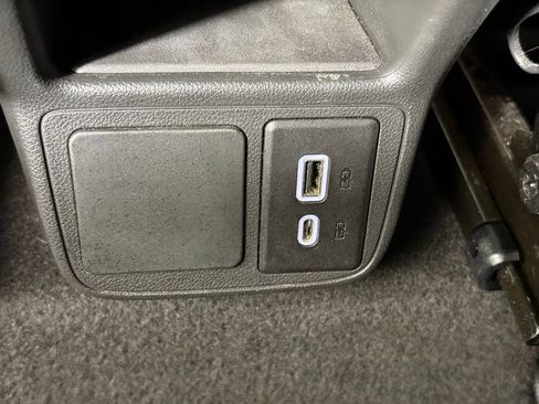 Used 2024 Buick Encore GX Sport Touring FWD image 31