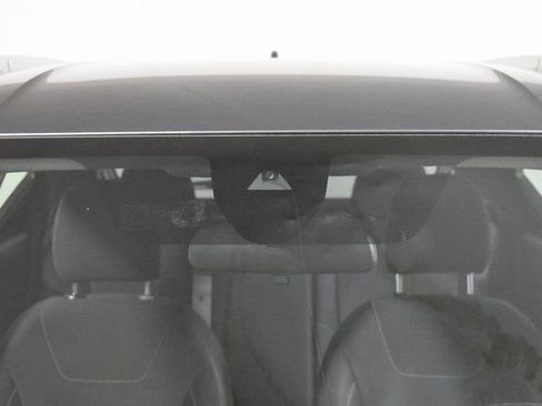 Used 2021 Nissan Kicks SV image 35