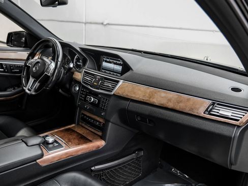 Used 2013 Mercedes-Benz E 350 4MATIC Sedan w/ Premium 1 Pkg image 12